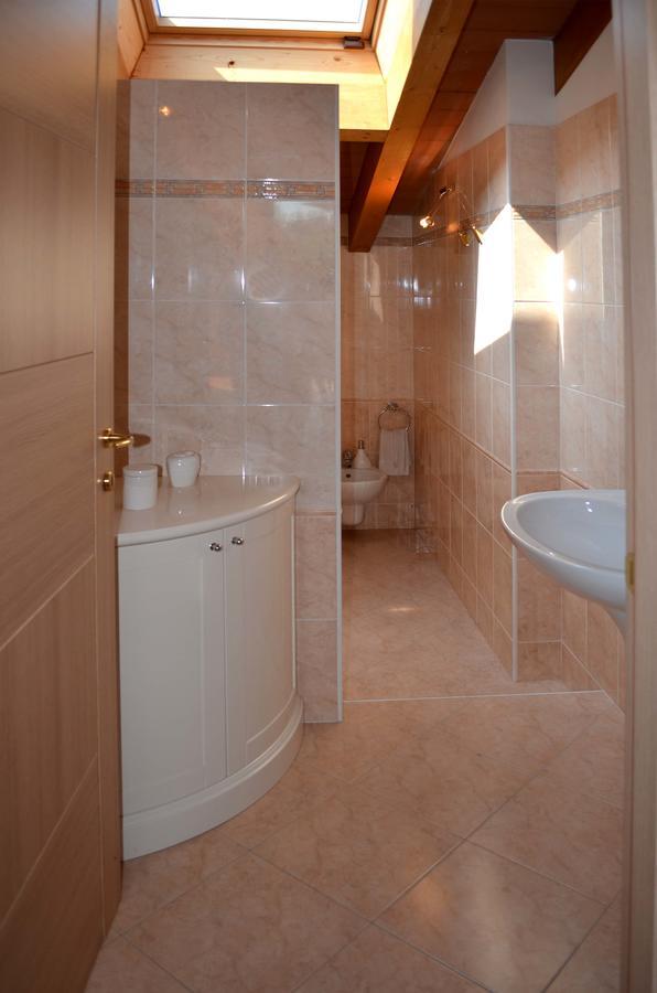 La Folaga Bed and Breakfast Gavirate Εξωτερικό φωτογραφία