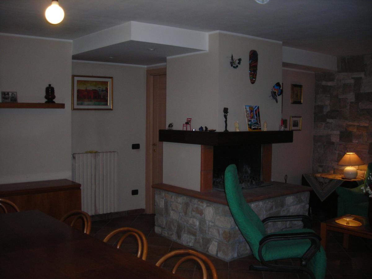 La Folaga Bed and Breakfast Gavirate Εξωτερικό φωτογραφία