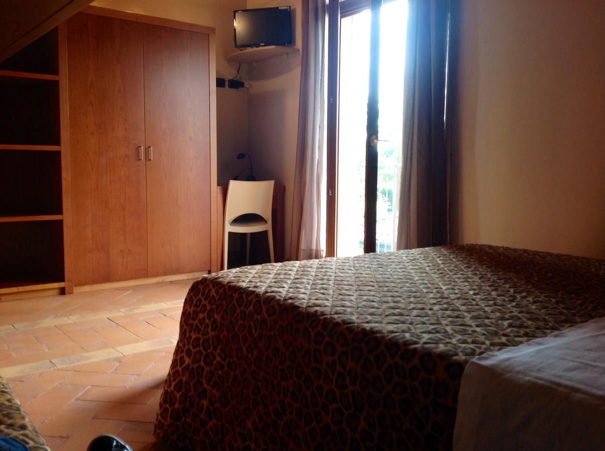 La Folaga Bed and Breakfast Gavirate Εξωτερικό φωτογραφία