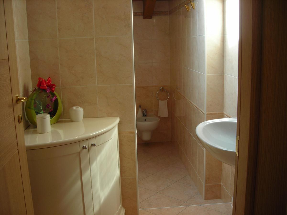 La Folaga Bed and Breakfast Gavirate Εξωτερικό φωτογραφία